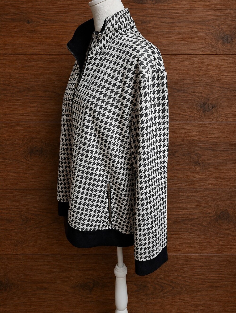 Chico's Travelers Black & White Houndstooth Zip Front Blazer Jacket Women Size 3 - Picture 7 of 16